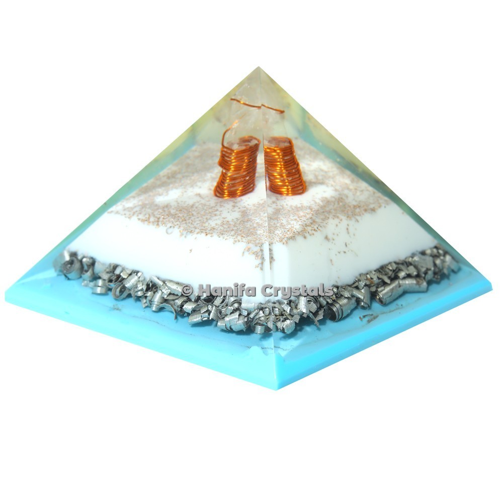 Crystal point Orgonite Healing Pyramid
